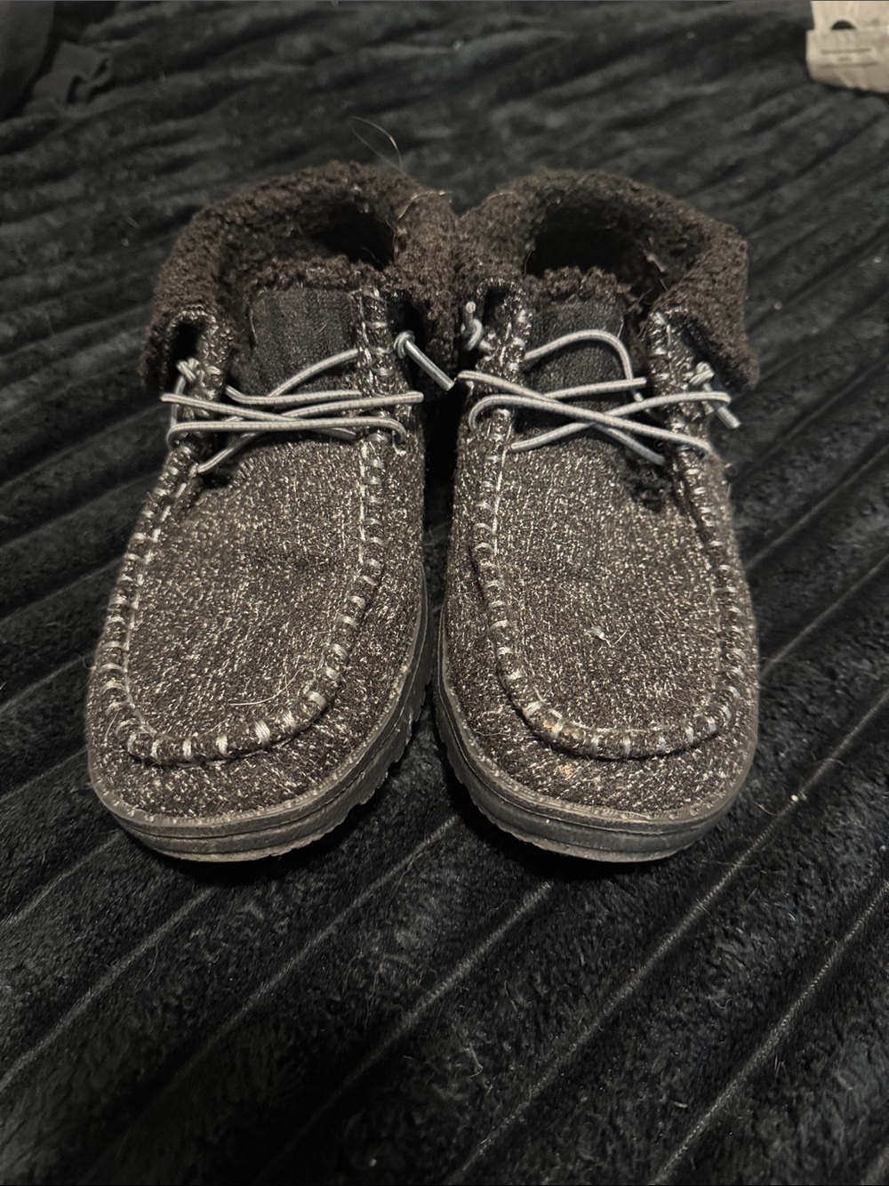 Cozy Women's Black Knit Slip-On Moccasin